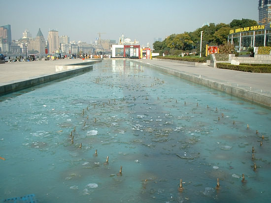 Ice in Pudong